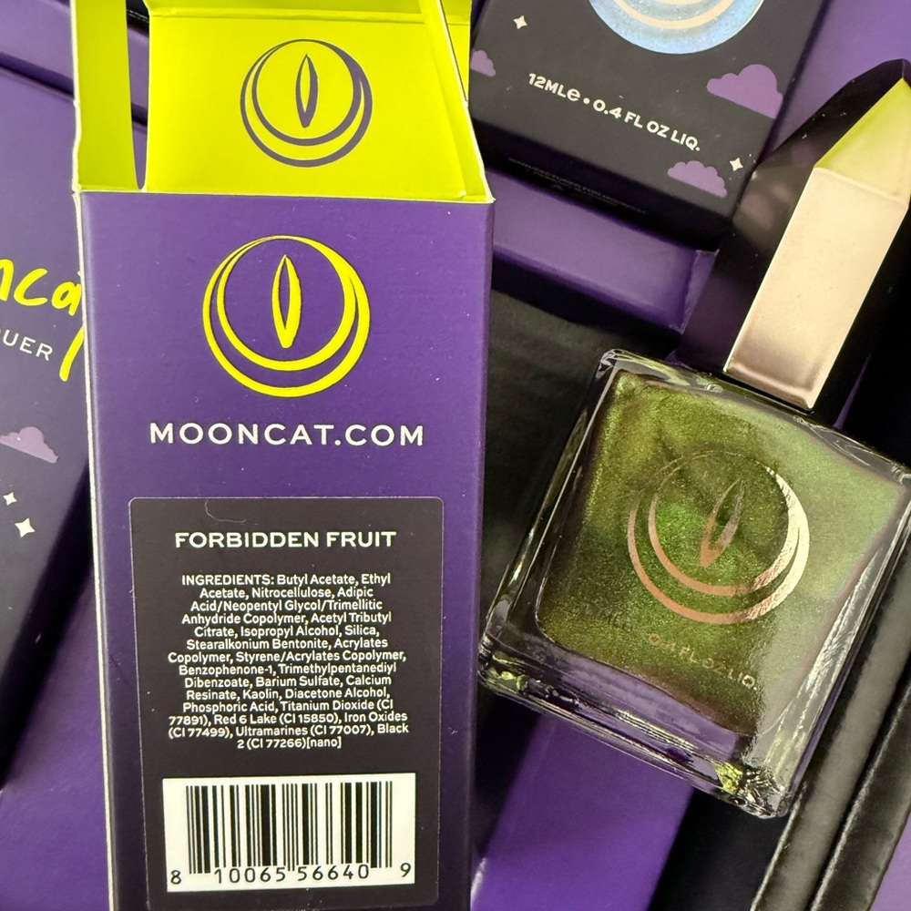 Mooncat Forbidden Fruit